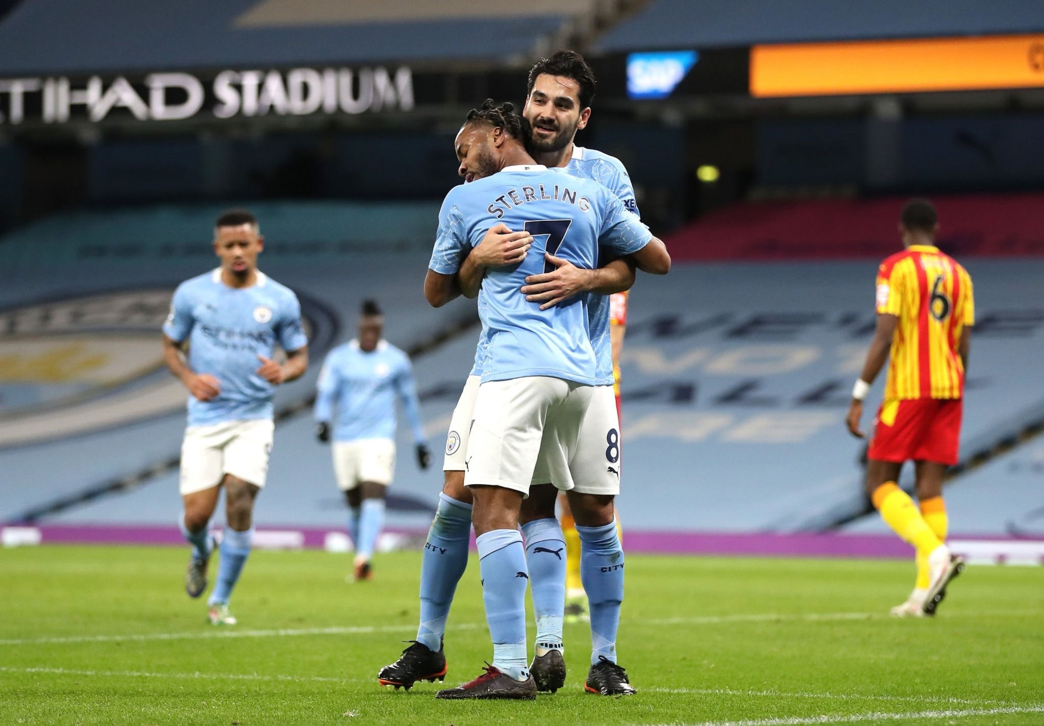 中潜在的财 中潜在的财